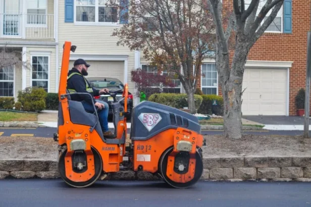Commercial asphalt parking lot maintenance in New Jersey